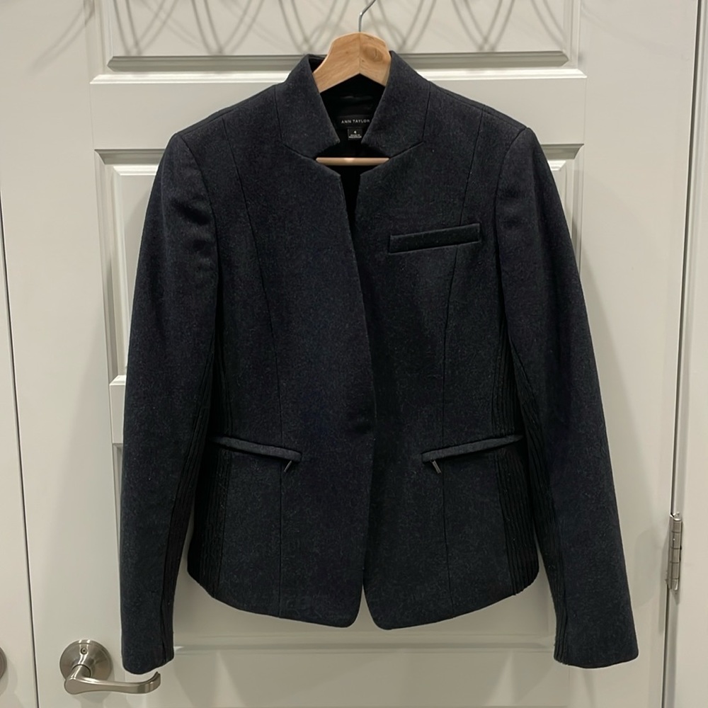 Ann Taylor Wool Blend Blazer - Size 4